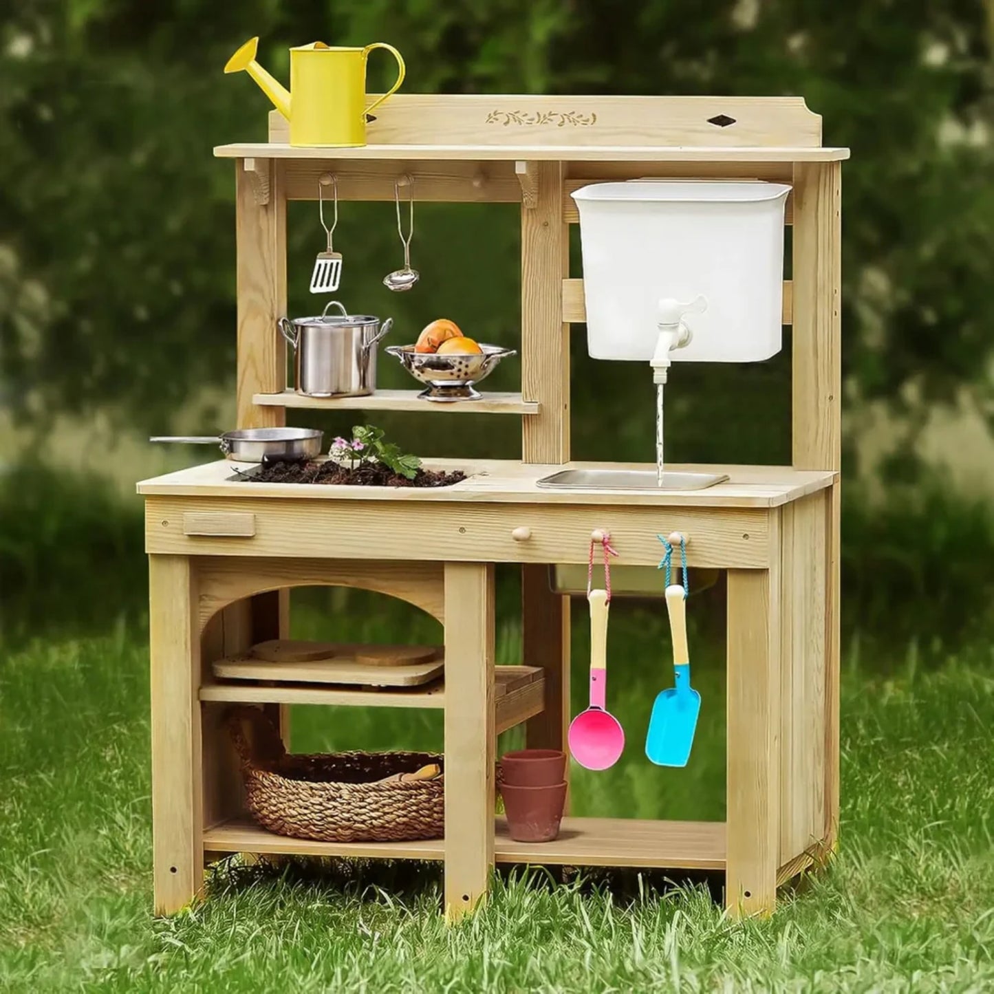 Little Teekies Outdoor Mud Kitchen with Water Faucet