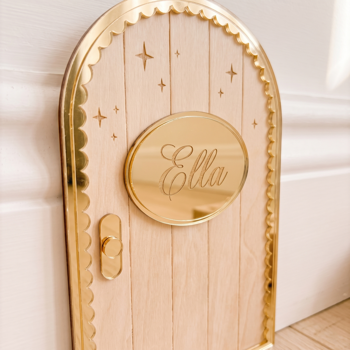 Little Teekie Personalised Elf Door | Engraved Name, Wood & Acrylic – Burgundy or Natural – personalisation detail